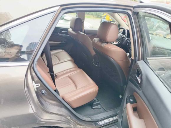 [苏州·苏E] 二手比亚迪比亚迪S72017款 2.0T 自动尊贵型