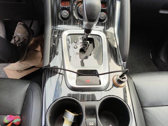 [北京·京N] 二手标致标致30082013款 2.0L 自动潮流版