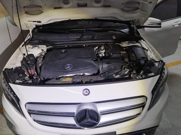 [苏州·苏E] 二手奔驰奔驰GLA2016款 GLA 220 4MATIC 时尚型