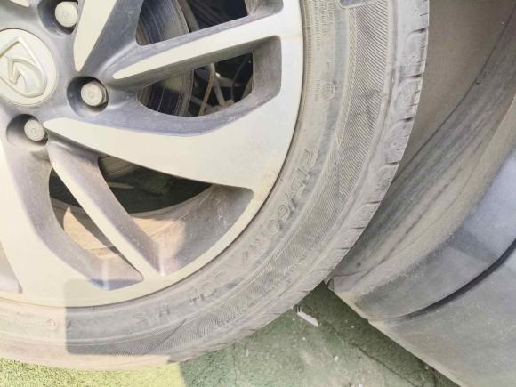 [西安·皖S] 二手宝骏宝骏5602015款 1.8L 手动豪华型