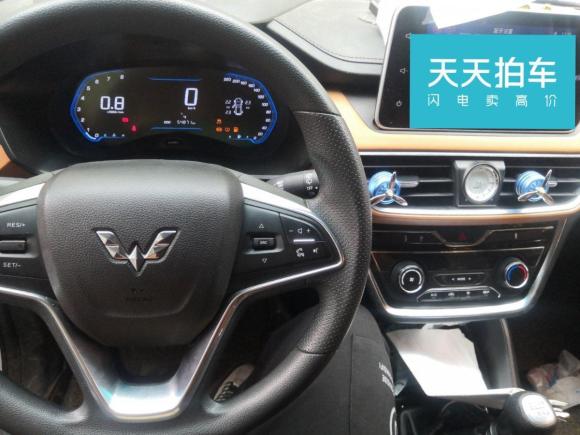 [南京·皖K] 二手五菱汽车五菱宏光S32018款 1.5L 手动豪华型 国V