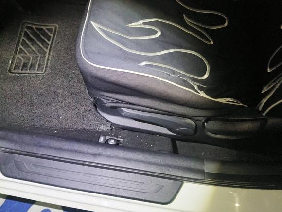 [成都·川A] 二手起亚起亚K32013款 1.6L 手动GLS