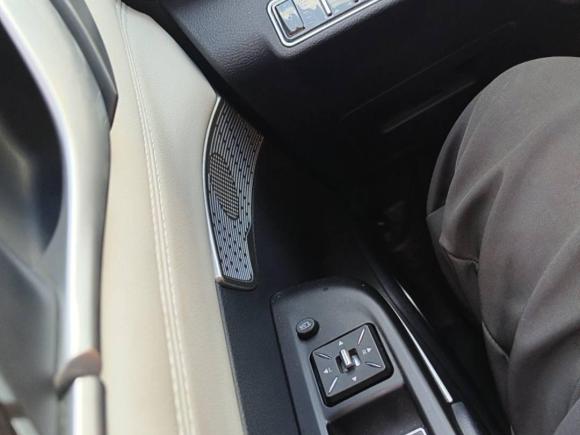 [上海·沪A] 二手威马汽车威马EX52018款 EX5 400 Lite探索版