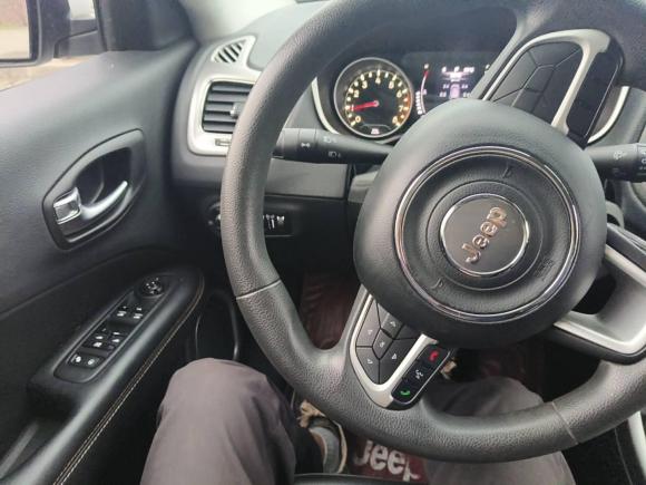 [苏州·苏E] 二手Jeep指南者2017款 200T 自动舒享版