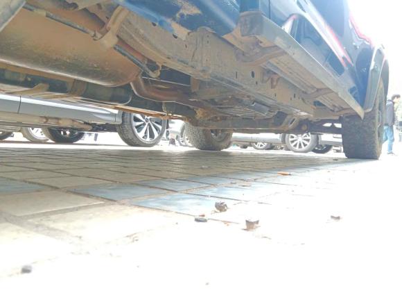 [深圳·粤B] 二手长城炮2019款 2.0T商用版手动柴油四驱精英型长箱GW4D20M