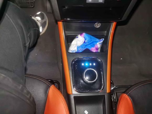 [北京·京A] 二手北汽新能源北汽新能源EX2018款 EX360 新尚版