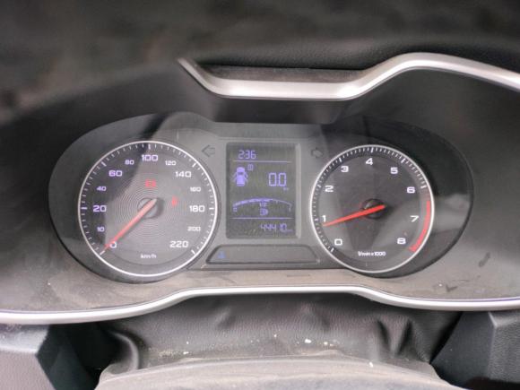 [常州·苏L] 二手名爵名爵ZS2017款 1.5L 手动精英版