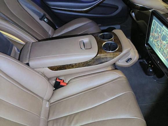 [广州·粤A] 二手奔驰奔驰S级2014款 S 320 L 豪华型