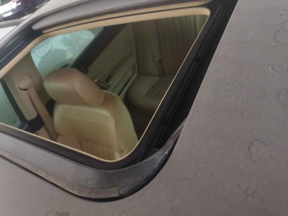 [武汉·鄂A] 二手大众辉腾2011款 3.6L V6 5座加长商务版