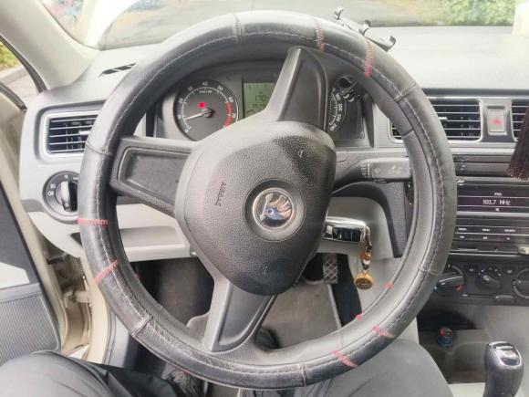 [嘉兴·沪C] 二手斯柯达昕锐2015款 1.6L 自动智选型