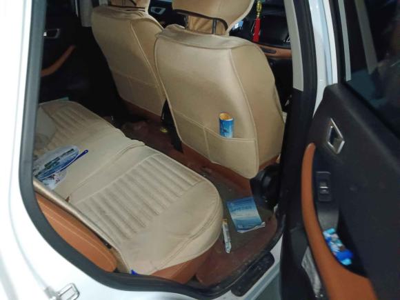 [济南·鲁A] 二手奇瑞瑞虎72016款 1.5T 手动电商版