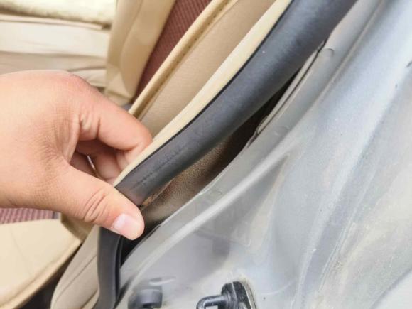 [青岛·鲁U] 二手日产颐达2008款 1.6L 自动时尚型