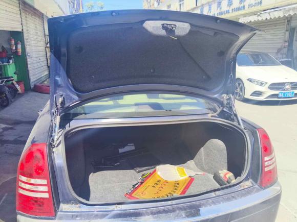 [杭州·浙A] 二手克莱斯勒克莱斯勒300C2006款 3.5L 豪华领航版