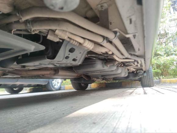 [深圳·粤B] 二手奔驰威霆2018款 2.0T 精英版 7座 国VI