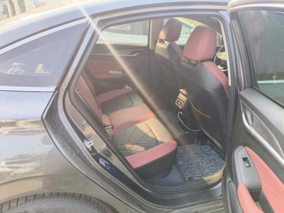 [南昌·赣A] 二手长安逸动2022款 PLUS 蓝鲸NE 1.4T GDI DCT尊贵版