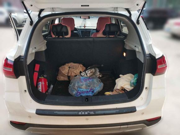 [南昌·赣A] 二手荣威荣威RX32018款 1.6L CVT旗舰版