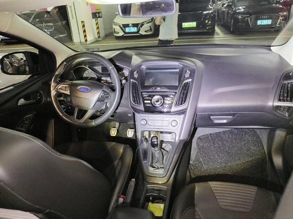 [佛山·粤E] 二手福特福克斯2018款 两厢经典 1.6L 手动风尚型智行版