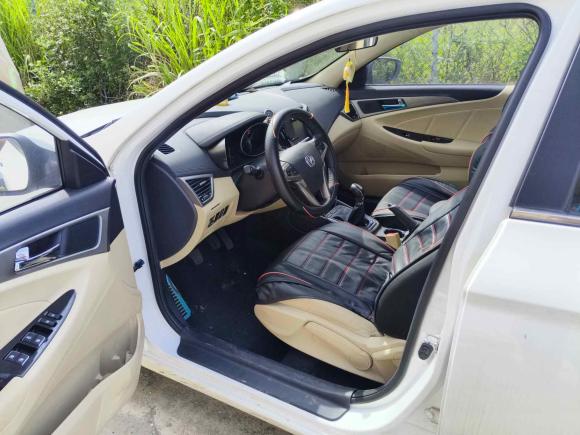 [深圳·粤F] 二手长安逸动2016款 1.6L 手动风尚型