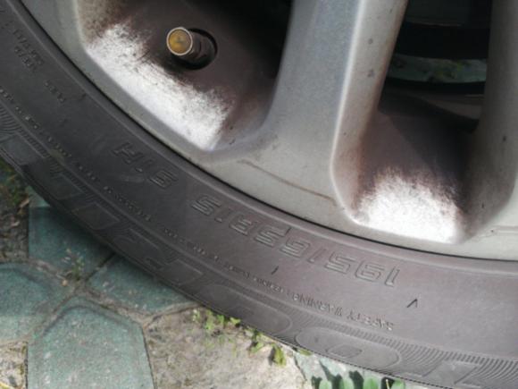 [上海·苏D] 二手福特福克斯2012款 三厢经典 1.8L 自动时尚型