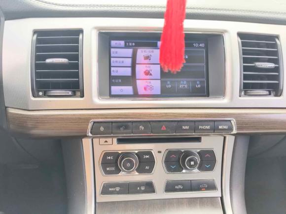 [上海·沪N] 二手捷豹捷豹XF2013款 XF 3.0 SC 风华版