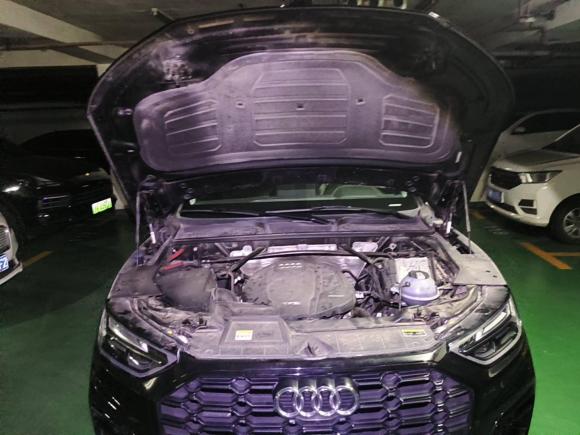 [上海·沪B] 二手奥迪奥迪Q5L2021款 45 TFSI 臻选动感型