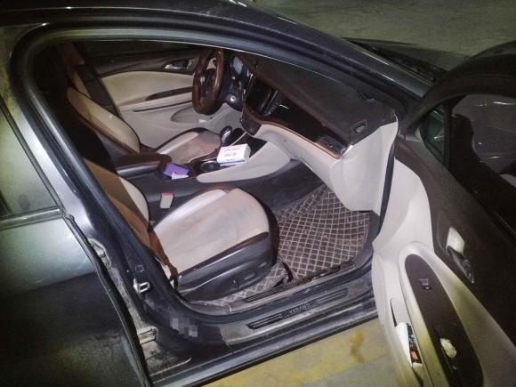 [芜湖·皖B] 二手别克威朗2015款 三厢 15S 自动领先型