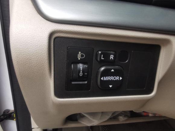 [成都·川A] 二手长安悦翔V52012款 1.5L 手动梦幻型