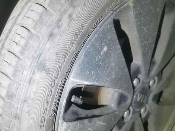 [杭州·浙A] 二手起亚起亚K22011款 三厢 1.6L AT Premium