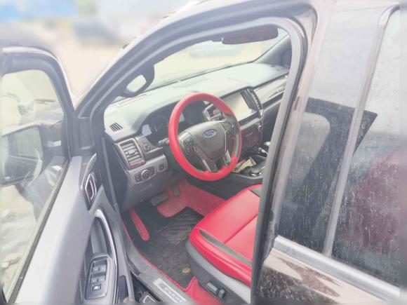 [武汉·鄂A] 二手福特撼路者2016款 2.0T 汽油自动四驱旗舰版