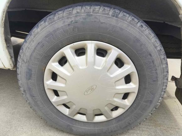 [无锡·苏B] 二手福特经典全顺2009款 2.8T柴油多功能型短轴中顶JX493ZLQ3