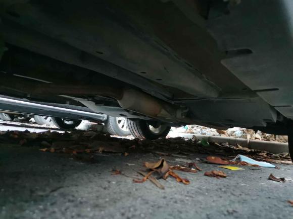 [广州·粤T] 二手陆风陆风X72015款 2.0T 全景尊贵版