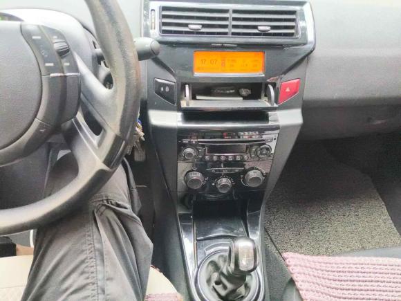 [西安·陕A] 二手雪铁龙世嘉2016款 经典 三厢 1.6L 手动CNG