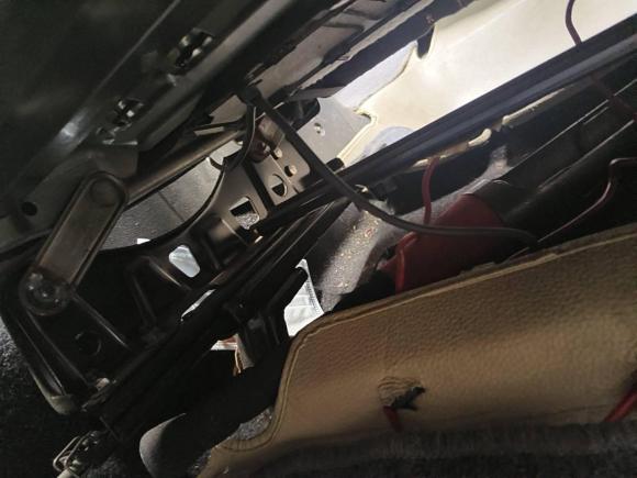 [深圳·粤S] 二手北汽幻速北汽幻速H32015款 1.5L 手动豪华型