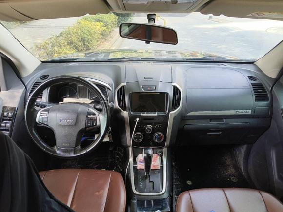 [南昌·赣F] 二手五十铃D-MAX2018款 3.0T两驱自动精英型4JJ1-TC HI