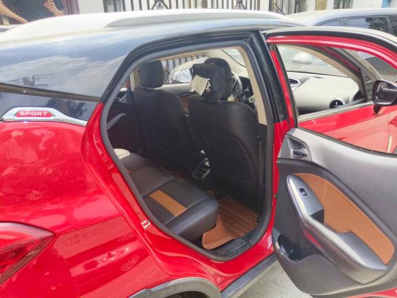 [上海·沪B] 二手比亚迪元2016款 1.5L 手动尊荣型