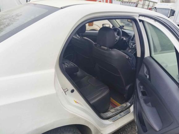 [西安·陕D] 二手比亚迪秦新能源2014款 1.5T 酷黑骑士旗舰型