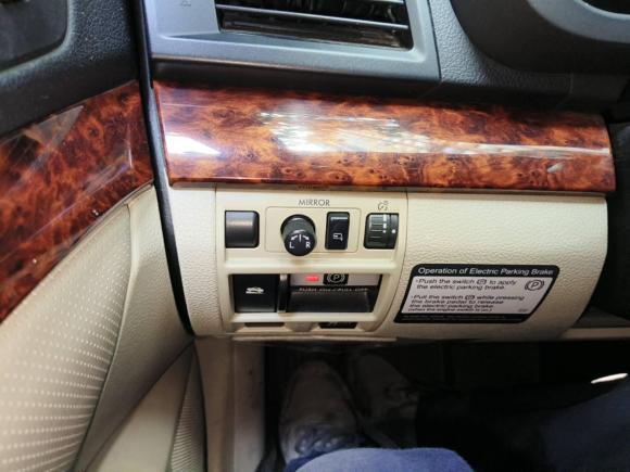 [上海·沪K] 二手斯巴鲁傲虎2010款 2.5i豪华导航版