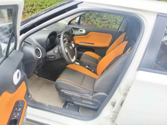 [苏州·苏E] 二手名爵名爵3SW2015款 1.5L AMT精英型