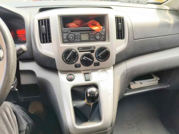 [上海·沪E] 二手日产日产NV2002011款 1.6L 232座 尊雅型