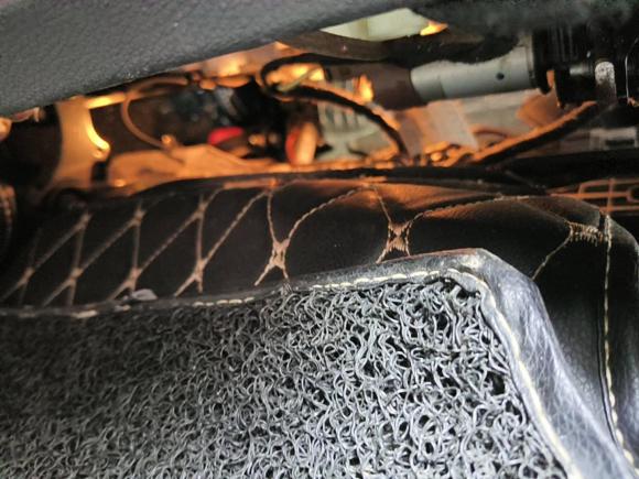 [北京·赣C] 二手奔驰奔驰C级2016款 C 180 L 运动型