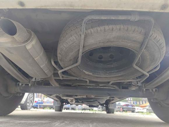 [无锡·苏B] 二手上汽大通MAXUS上汽大通MAXUS V802021款 2.0T 手动经典傲运通短轴中顶5/6座