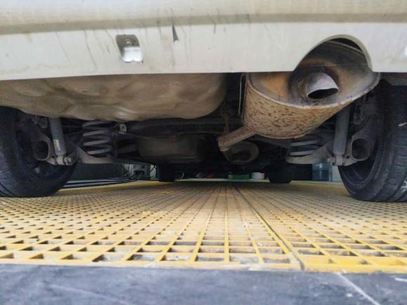 [西安·陕U] 二手比亚迪比亚迪M62013款 2.4L 自动尊贵型