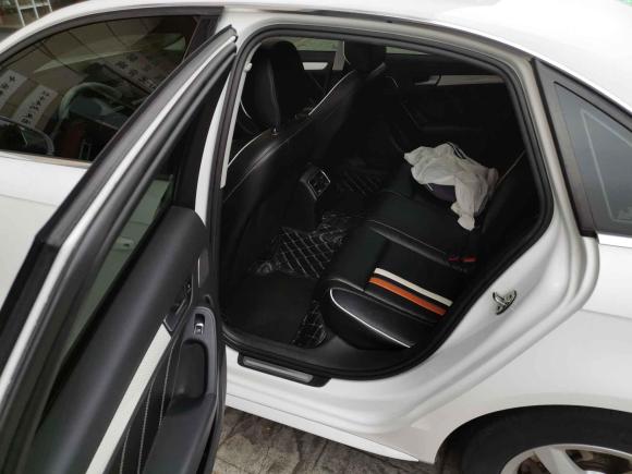 [芜湖·皖B] 二手奥迪奥迪A4L2015款 35 TFSI 自动标准型