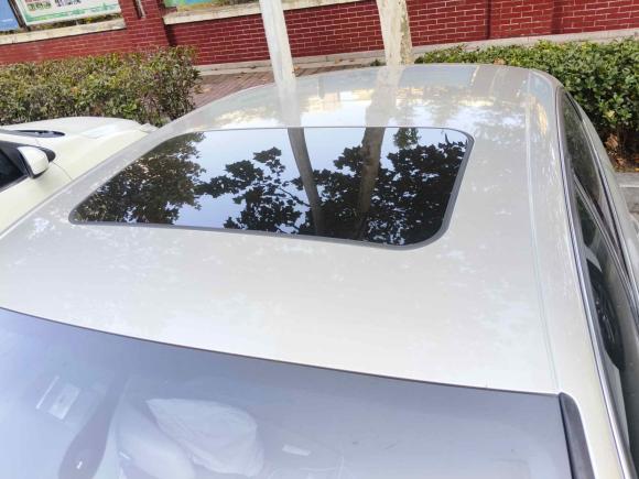 [青岛·鲁B] 二手奥迪奥迪A4L2015款 35 TFSI 自动标准型