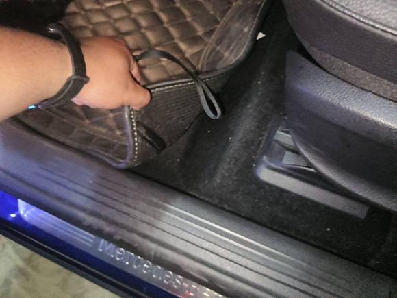 [成都·川A] 二手奔驰奔驰EQA2022款 EQA 260