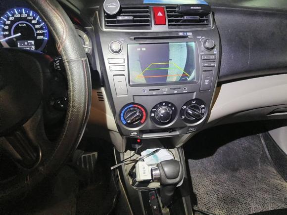 [武汉·鄂A] 二手本田锋范经典2012款 1.5L 自动精英版