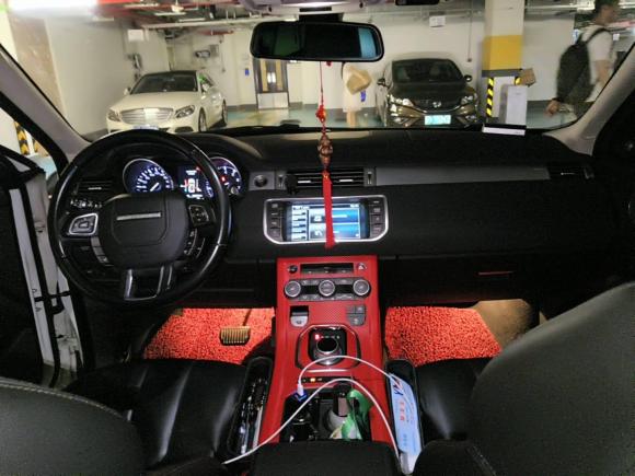 [佛山·粤E] 二手路虎揽胜极光2015款 2.0T 五门风尚版