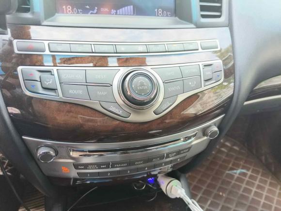 [上海·沪B] 二手英菲尼迪英菲尼迪QX602014款 2.5 S/C Hybrid 两驱卓越版