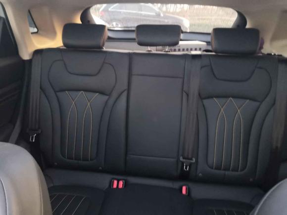 [上海·苏N] 二手奔腾奔腾T772023款 1.5T 自动豪华型