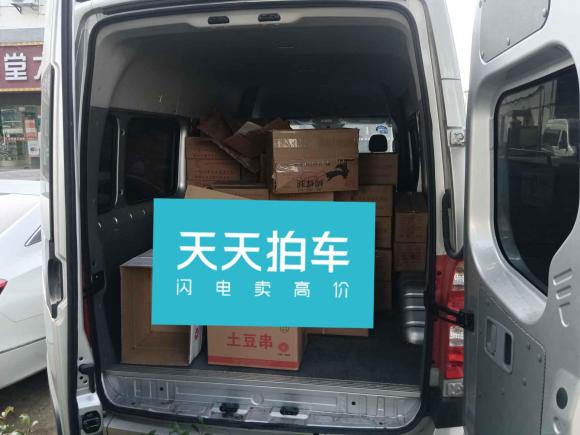 [苏州·苏U] 二手福田图雅诺2022款 2.0T手动通途多功能长轴中顶后单胎5/6/7/9座4F20TC3